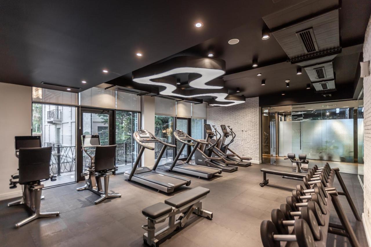 Ivy Garden Hotel Баку Екстериор снимка The gym at the hotel